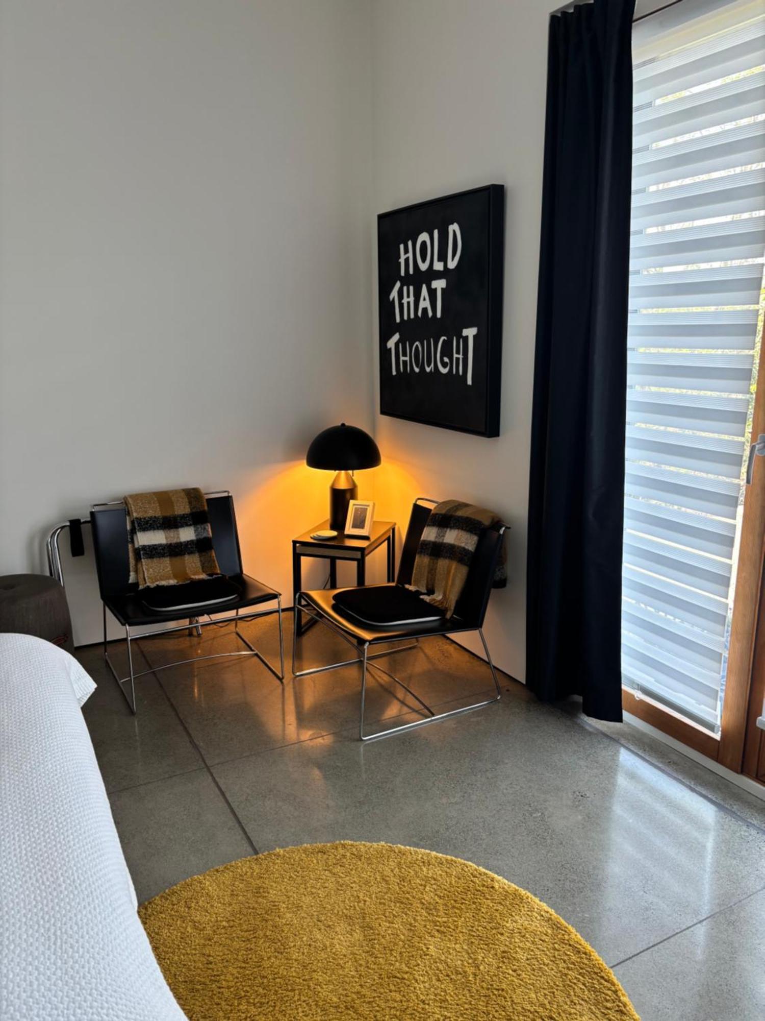 The Cube Appartement Cowichan Bay Buitenkant foto