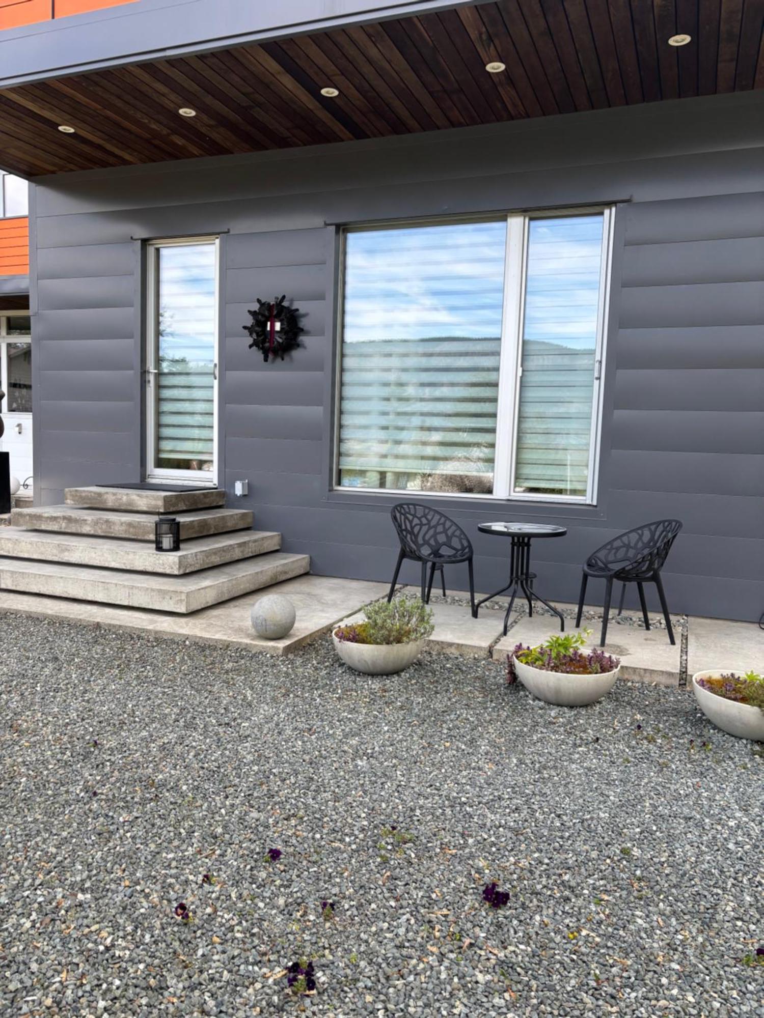 The Cube Appartement Cowichan Bay Buitenkant foto