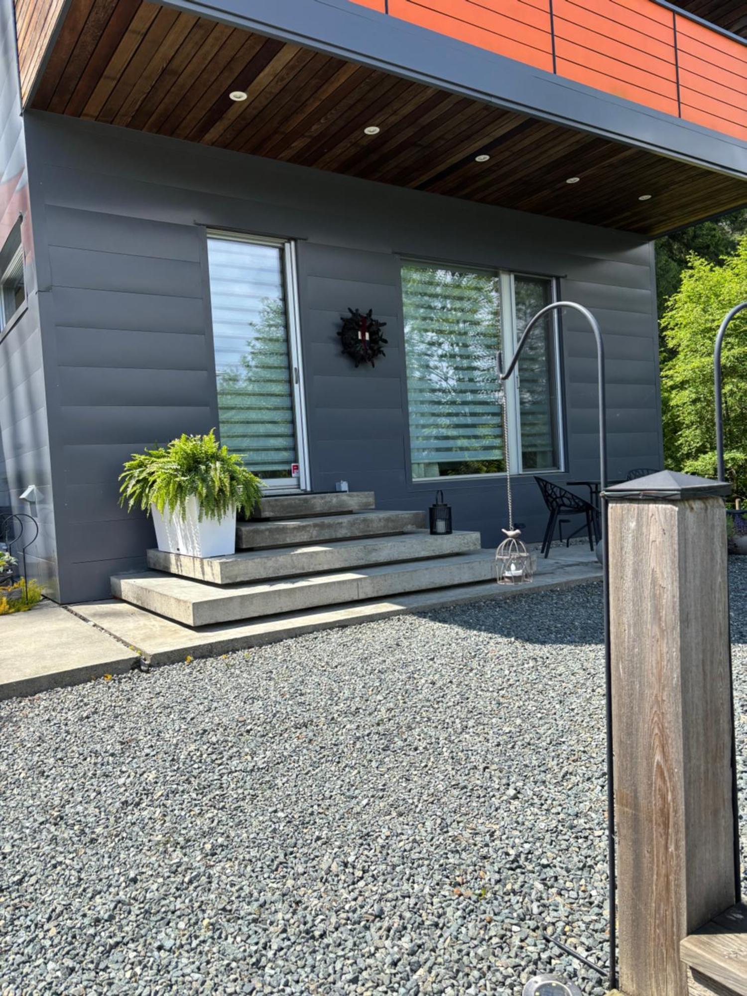 The Cube Appartement Cowichan Bay Buitenkant foto